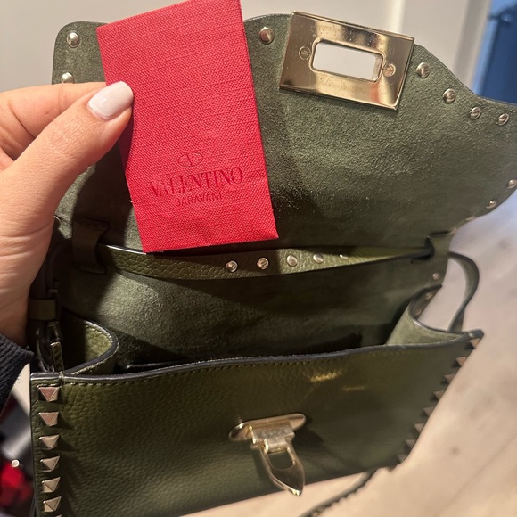 Valentino Rockstud Crossbody - Picture 5 of 8